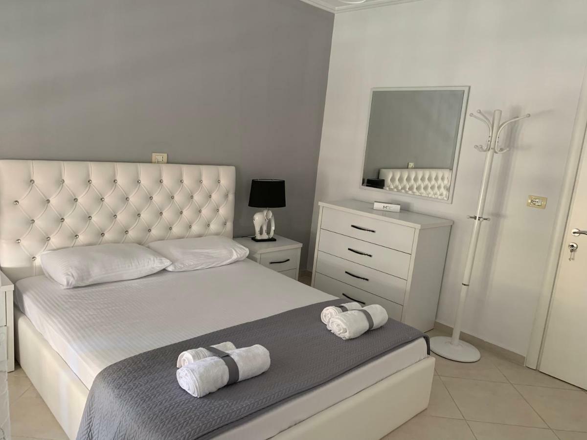 סרנדה Marinela Apartment מראה חיצוני תמונה