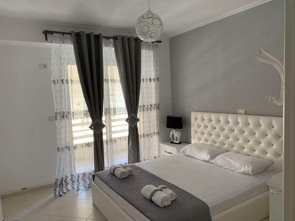 סרנדה Marinela Apartment מראה חיצוני תמונה